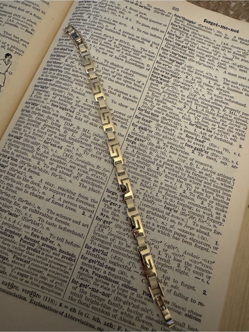 Gold and Silver Geometric Link Bracelet
